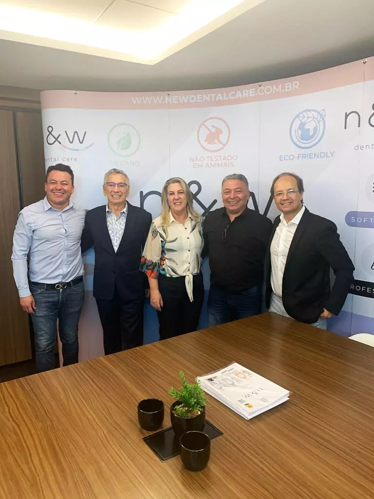 New Dental Care é pioneira na produção de pastilhas dentais no Brasil